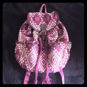 🌸Like New AEO Drawstring Backpack🌸